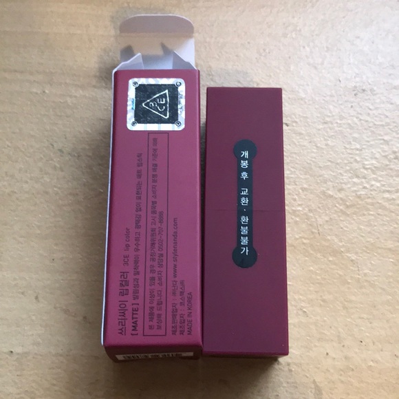 New 3CE Matte Lip Color #224 Delicate - Picture 6 of 7